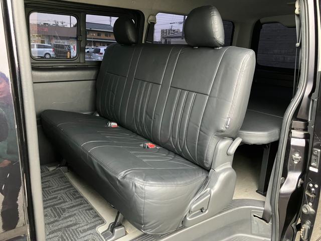 ハイエースバン スーパーＧＬ　ダークプライム　ＢＩＧ－Ｘナビ／Ｂカメラ／ＥＴＣ／ＬＥＤヘッドライト／スマートキー＆プッシュスタート／ＴＲＤアルミ／ベッドキット（42枚目）