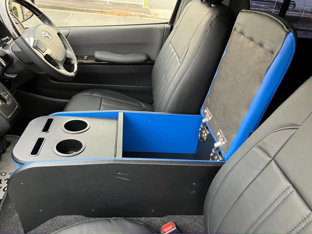 ハイエースバン スーパーＧＬ　ダークプライム　ＢＩＧ－Ｘナビ／Ｂカメラ／ＥＴＣ／ＬＥＤヘッドライト／スマートキー＆プッシュスタート／ＴＲＤアルミ／ベッドキット（47枚目）