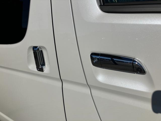 ハイエースバン スーパーＧＬ　ダークプライムＩＩ　登録済未使用／全方位カメラ／デジタルインナーミラー／スマートキー／ＬＥＤヘッドライト／クリアランスコーナーソナー（32枚目）
