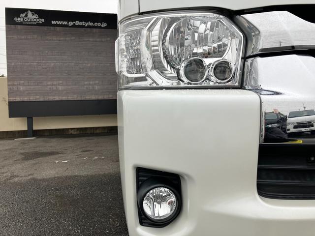 ハイエースワゴン ＧＬ　１オーナー／ＢＩＧ－Ｘナビ／アルパイン後席モニター／４列１０人乗り／レザー調シートカバー／ＧＲ８ベッドキット／ＬＥＤヘッドライト／スマートキー＆プッシュスタート／サイドバイザー／セーフティセンス（2枚目）