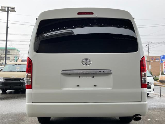 ハイエースワゴン ＧＬ　１オーナー／ＢＩＧ－Ｘナビ／アルパイン後席モニター／４列１０人乗り／レザー調シートカバー／ＧＲ８ベッドキット／ＬＥＤヘッドライト／スマートキー＆プッシュスタート／サイドバイザー／セーフティセンス（22枚目）