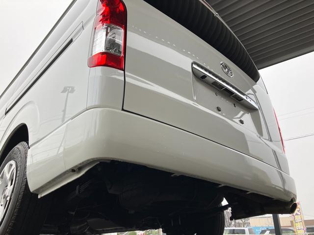 ハイエースワゴン ＧＬ　１オーナー／ＢＩＧ－Ｘナビ／アルパイン後席モニター／４列１０人乗り／レザー調シートカバー／ＧＲ８ベッドキット／ＬＥＤヘッドライト／スマートキー＆プッシュスタート／サイドバイザー／セーフティセンス（38枚目）