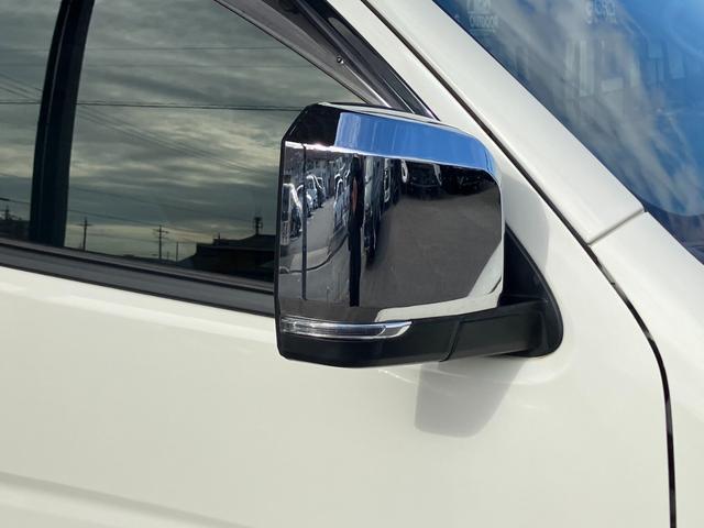 ハイエースバン ＳロングワイドＤＸ　ＧＬパッケージ　４ＷＤ／ハイルーフ５人乗／ナビＴＶ／Ｂカメラ／天吊モニタ／天井スピーカー／社外アルミ／ＧＲ８エアロ／ベッドキット（27枚目）