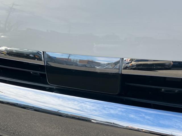 ハイエースバン ＳロングワイドＤＸ　ＧＬパッケージ　４ＷＤ／ハイルーフ５人乗／ナビＴＶ／Ｂカメラ／天吊モニタ／天井スピーカー／社外アルミ／ＧＲ８エアロ／ベッドキット（29枚目）