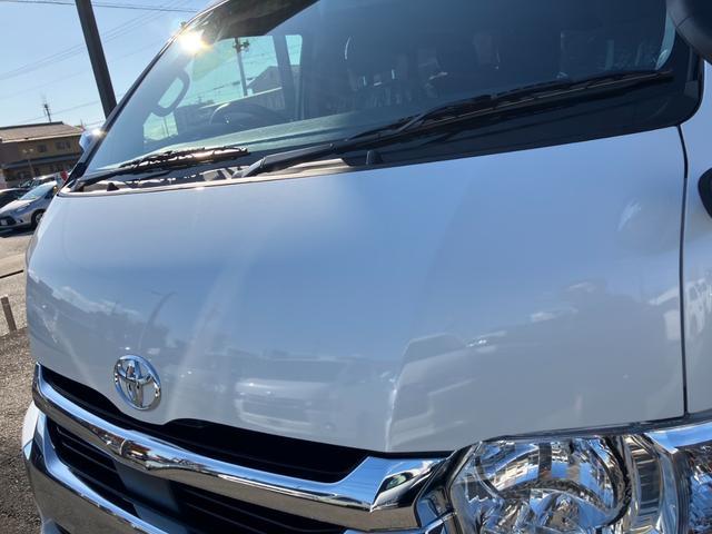 ハイエースワゴン グランドキャビン　４ＷＤ／登録済未使用／３列１０人乗／デジタルミラー／Ｂカメラ／コーナーソナー／ＬＥＤヘッド／スマートキ／パワスラ（26枚目）