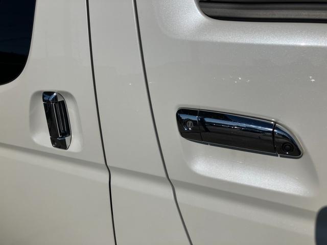 ハイエースバン ロングワイドスーパーＧＬ　ダークプライムＩＩ　１オーナー／ナビＴＶ／Ｂカメラ／ＥＴＣ／ベッドキット／モデリスタフロントスポイラー／社外アルミ／ＬＥＤヘッドライト／スマートキー＆プッシュスタート／サイドバイザー／セーフティセンス／フォグランプ（32枚目）