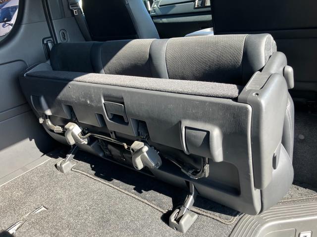 ハイエースバン ロングワイドスーパーＧＬ　ダークプライムＩＩ　１オーナー／ナビＴＶ／Ｂカメラ／ＥＴＣ／ベッドキット／モデリスタフロントスポイラー／社外アルミ／ＬＥＤヘッドライト／スマートキー＆プッシュスタート／サイドバイザー／セーフティセンス／フォグランプ（56枚目）