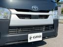 4WD/3人乗り/カロッツェリアナビ/片側スライドドア/フリップダウンモニター/XTREME-J16インチアルミタイヤ/TRDマッドフラップ/トヨタセーフティセンス/社外デジタルインナーミラー/