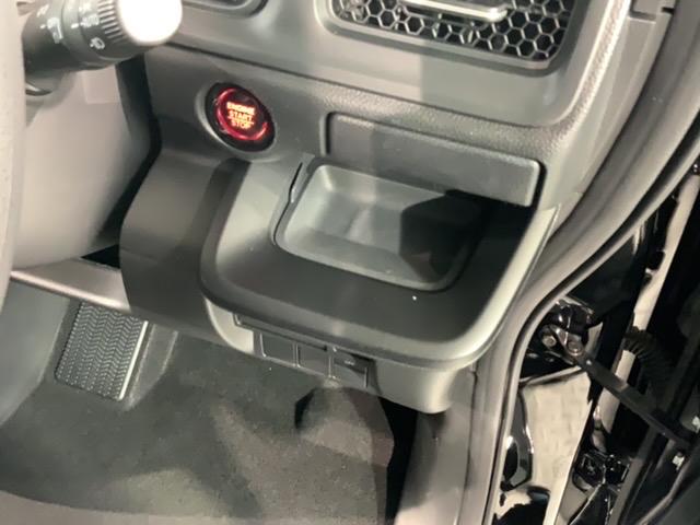 ステップワゴン エアー HSENSING最長5年保証ワンオ-ナ- 9inchナビLXM-237VFNI リアカメラ BTオ-ディオ サイドエアバッグ USB ETC 盗難防止システム 1オナ TURBO 踏み間違い防止(29枚目)