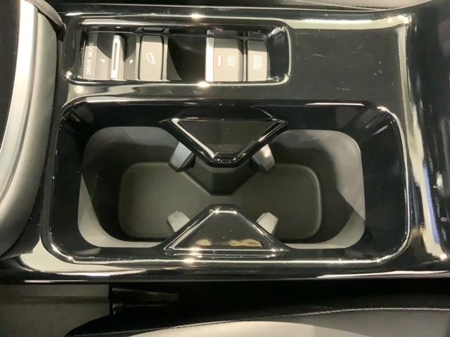 ヴェゼル e:HEVZ HSENSING BSIレス 最長5年保証 ナビ VXU-225VZi リヤカメラ BTオ-ディオ ETC2.0 LEDライト シ-トヒ-タ- クルコン衝突回避支援ブレーキ Pトランク 記録簿付(27枚目)