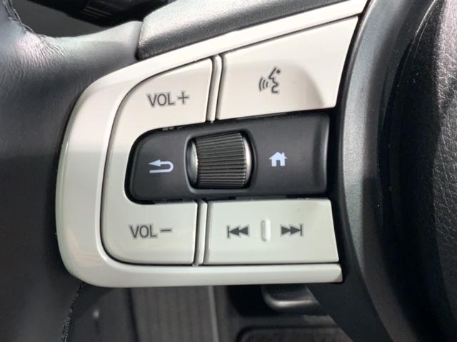 フィット e:HEVホーム H SENSING 新車保証 試乗禁煙車  9inchナビLXM-242ZFNi フルセグ リヤカメラ BTオ-ディオ ETC LEDライト サイドエアバッグ クルコン USB CarPlay(10枚目)