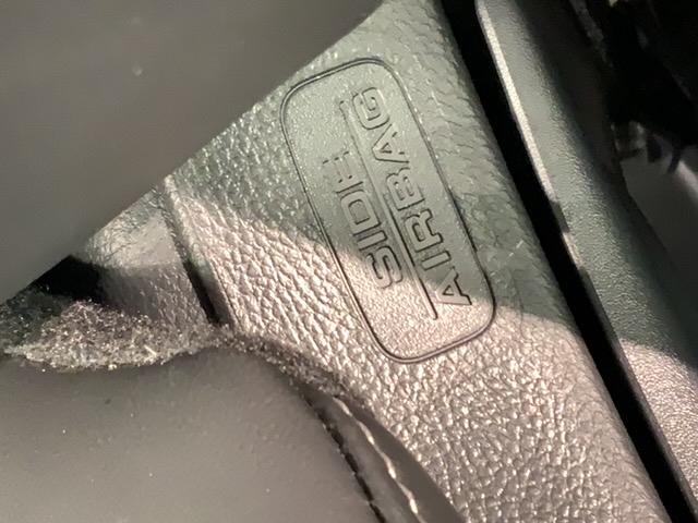 フィット e:HEVホーム H SENSING 新車保証 試乗禁煙車  9inchナビLXM-242ZFNi フルセグ リヤカメラ BTオ-ディオ ETC LEDライト サイドエアバッグ クルコン USB CarPlay(25枚目)