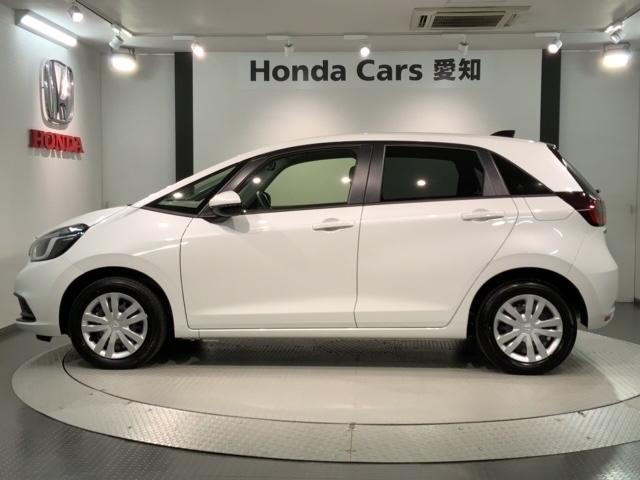 フィット e:HEVホーム H SENSING 新車保証 試乗禁煙車  9inchナビLXM-242ZFNi フルセグ リヤカメラ BTオ-ディオ ETC LEDライト サイドエアバッグ クルコン USB CarPlay(47枚目)