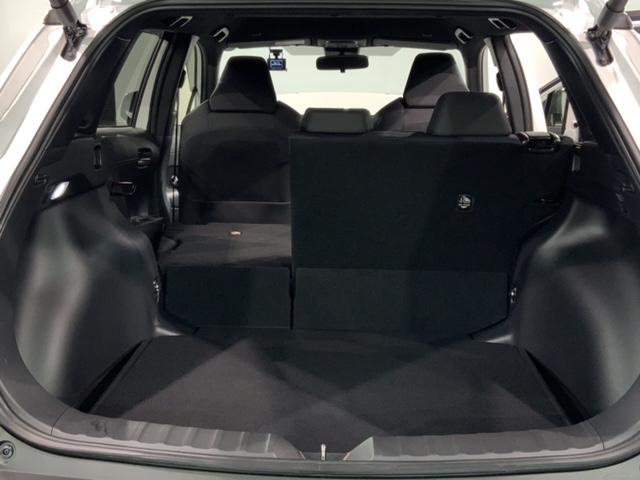 カローラクロス ハイブリッドS 最長5年保証 純正ナビ リヤカメラ BTオーディオ DVD 前後ドラレコ ETC2.0 LEDライト フォグライト 横滑り防止 スマ-トキ- パワーテールゲート サイドエアバッグ USB(32枚目)