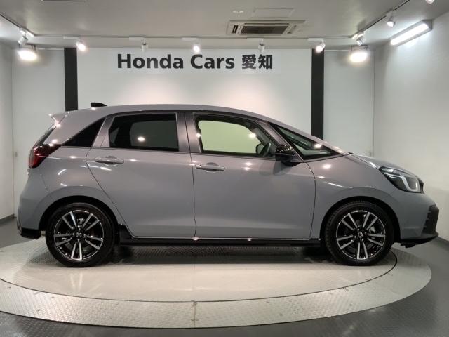 フィット ｅ：ＨＥＶＲＳ　Ｈ　ＳＥＮＳＩＮＧ　新車保証　試乗禁煙車　ナビＬＸＭ－２４２ＺＦＮｉ　フルセグＴＶ　リヤカメラ　ＢＴオ－ディオ　ＤＶＤ　ＣａｒＰｌａｙ　ＥＴＣ　ＬＥＤライト　クルコン　アルミ　サイドエアバッグ（51枚目）