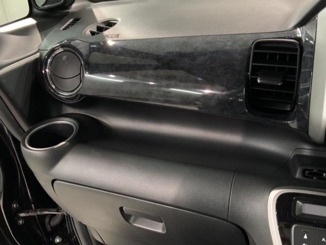 自社商品化センターにて内外装のクリーニングを実施しております！