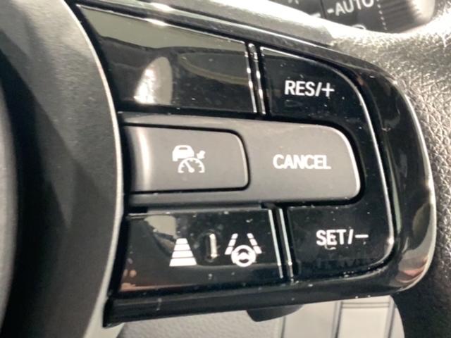 ヴェゼル e:HEVX H SENSING 最長5年保証 1オ-ナ- 純正ナビ TV Rカメラ BTオ-ディオ ETC LEDライト VSA クルコン アルミ スマ-トキ- スペアキ- 盗難防止装置 整備記録簿 ドアバイザ-(11枚目)