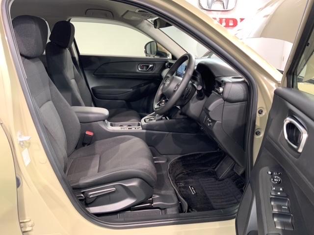 ヴェゼル e:HEVX H SENSING 最長5年保証 1オ-ナ- 純正ナビ TV Rカメラ BTオ-ディオ ETC LEDライト VSA クルコン アルミ スマ-トキ- スペアキ- 盗難防止装置 整備記録簿 ドアバイザ-(17枚目)