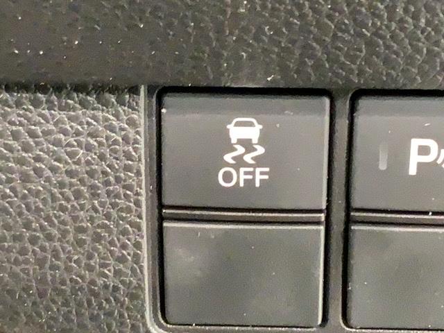 Ｎ－ＯＮＥ オリジナル　タバコ臭有り　Ｈ　ＳＥＮＳＩＮＧ　２ト－ン　最長５年保証　ワンオ－ナ－　ナビＶＸＭ－２１５Ｃｉ　Ｒカメラ　ＢＴオ－ディオ　ＬＥＤライト　ＶＳＡ　クルコン　スマ－トキ－　盗難防止装置　整備記録簿　ＡＡＣ（13枚目）