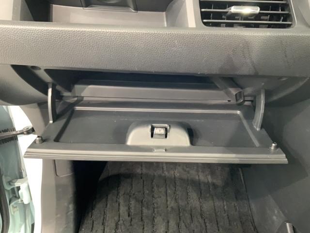 Ｎ－ＯＮＥ オリジナル　タバコ臭有り　Ｈ　ＳＥＮＳＩＮＧ　２ト－ン　最長５年保証　ワンオ－ナ－　ナビＶＸＭ－２１５Ｃｉ　Ｒカメラ　ＢＴオ－ディオ　ＬＥＤライト　ＶＳＡ　クルコン　スマ－トキ－　盗難防止装置　整備記録簿　ＡＡＣ（27枚目）