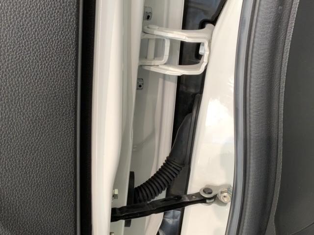 WR-V Zブラックスタイル H SENSING 新車保証 試乗禁煙車 8inchナビ LXM-245ZFEi リヤカメラ BTオ-ディオ フルセグ USB ETC LEDライト サイドSRS クルコン アルミ スマ-トキ-(42枚目)