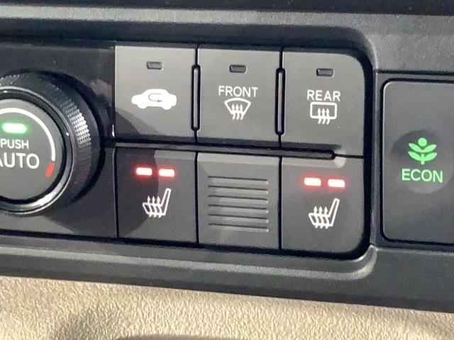 Ｎ－ＢＯＸジョイ ターボ　Ｈ　ＳＥＮＳＩＮＧ　２トーン　試乗禁煙車　８ｉｎｃｈナビ　ＶＸＭ－２４５ＺＦＥｉ　ＴＶ　リヤカメラ　ＢＴオ－ディオ　シ－トヒ－タ－　ＥＴＣ　ＬＥＤライト　両側電動ドア　ＶＳＡ　スマ－トキ－　ターボ（12枚目）