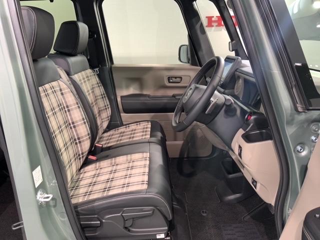 Ｎ－ＢＯＸジョイ ターボ　Ｈ　ＳＥＮＳＩＮＧ　２トーン　試乗禁煙車　８ｉｎｃｈナビ　ＶＸＭ－２４５ＺＦＥｉ　ＴＶ　リヤカメラ　ＢＴオ－ディオ　シ－トヒ－タ－　ＥＴＣ　ＬＥＤライト　両側電動ドア　ＶＳＡ　スマ－トキ－　ターボ（17枚目）