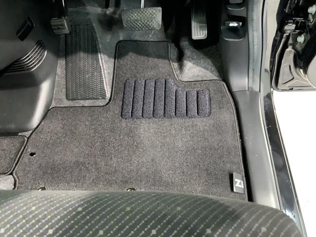 Ｎ－ＢＯＸ ＧターボＳＳパッケージ　いまコレ＋新品マット付　あんしんＰＫＧ　１年保証　ワンオ－ナ－　ナビＶＸＭ－１５２ＶＳｉ　ＴＶ　リヤカメラ　ＣＤ録音　ＢＴオ－ディオ　ＤＶＤ　ＨＩＤ　両側電動ドア　ＶＳＡ　クルコン　アルミ　スマ－トキ（5枚目）