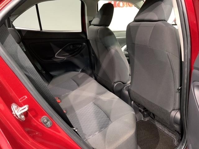 ヤリスクロス Ｇ　最長５年保証　１オーナー　純正ディスプレイ　オーディオ　リヤカメラ　ＢＴオ－ディオ　ＥＴＣ　横滑り防止　シートヒーター　Ｃａｒｐｌａｙ　クルコン　衝突軽減Ｂ　スマートキー　盗難防止装置　整備記録簿（18枚目）