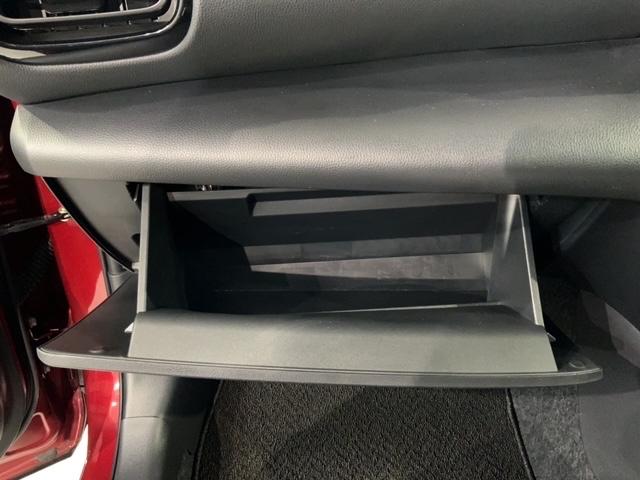 ヤリスクロス Ｇ　最長５年保証　１オーナー　純正ディスプレイ　オーディオ　リヤカメラ　ＢＴオ－ディオ　ＥＴＣ　横滑り防止　シートヒーター　Ｃａｒｐｌａｙ　クルコン　衝突軽減Ｂ　スマートキー　盗難防止装置　整備記録簿（26枚目）