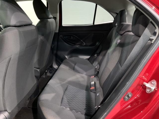 ヤリスクロス Ｇ　最長５年保証　１オーナー　純正ディスプレイ　オーディオ　リヤカメラ　ＢＴオ－ディオ　ＥＴＣ　横滑り防止　シートヒーター　Ｃａｒｐｌａｙ　クルコン　衝突軽減Ｂ　スマートキー　盗難防止装置　整備記録簿（32枚目）