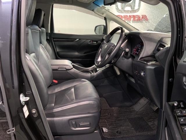 ヴェルファイア ２．５ＺＧエディション　最長５年保証　１１ｉｎｃｈナビ　ＴＶ　リヤカメラ　ＤＶＤ　リヤ席モニター　衝突軽減Ｂ　ＥＴＣ　ＬＥＤライト　両側電動ドア　シートヒーター　ベンチレーション　電動シート　クルコン　Ｐテールゲート　アルミ（17枚目）