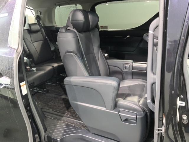 ヴェルファイア ２．５ＺＧエディション　最長５年保証　１１ｉｎｃｈナビ　ＴＶ　リヤカメラ　ＤＶＤ　リヤ席モニター　衝突軽減Ｂ　ＥＴＣ　ＬＥＤライト　両側電動ドア　シートヒーター　ベンチレーション　電動シート　クルコン　Ｐテールゲート　アルミ（34枚目）