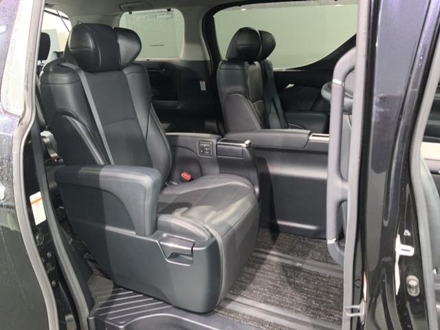 ヴェルファイア ２．５ＺＧエディション　最長５年保証　１１ｉｎｃｈナビ　ＴＶ　リヤカメラ　ＤＶＤ　リヤ席モニター　衝突軽減Ｂ　ＥＴＣ　ＬＥＤライト　両側電動ドア　シートヒーター　ベンチレーション　電動シート　クルコン　Ｐテールゲート　アルミ（36枚目）