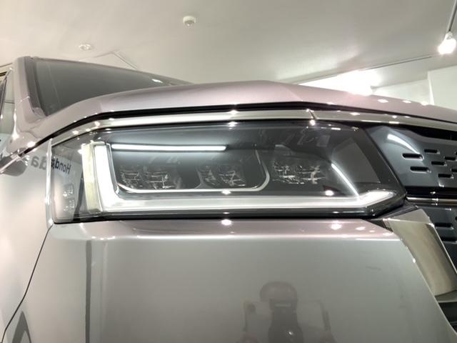 ステップワゴン e:HEVスパーダ 最長5年保証 ワンオーナー 8inchナビ LXM-232VFEi TV リヤカメラ BTオ-ディオ DVD ETC2.0 ドラレコ 8人乗 LEDライト 両側電動ドア シートヒーター USB(7枚目)