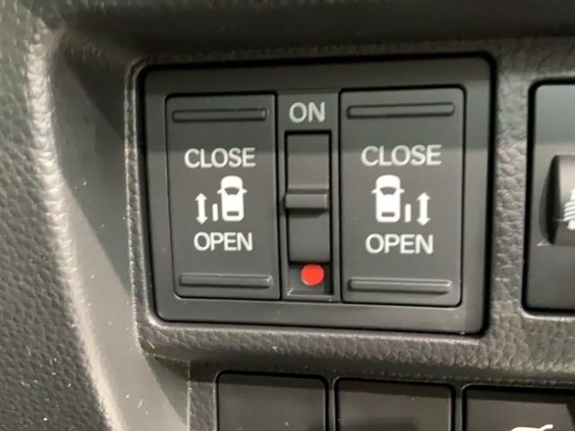 ステップワゴン e:HEVスパーダ 最長5年保証 ワンオーナー 8inchナビ LXM-232VFEi TV リヤカメラ BTオ-ディオ DVD ETC2.0 ドラレコ 8人乗 LEDライト 両側電動ドア シートヒーター USB(12枚目)