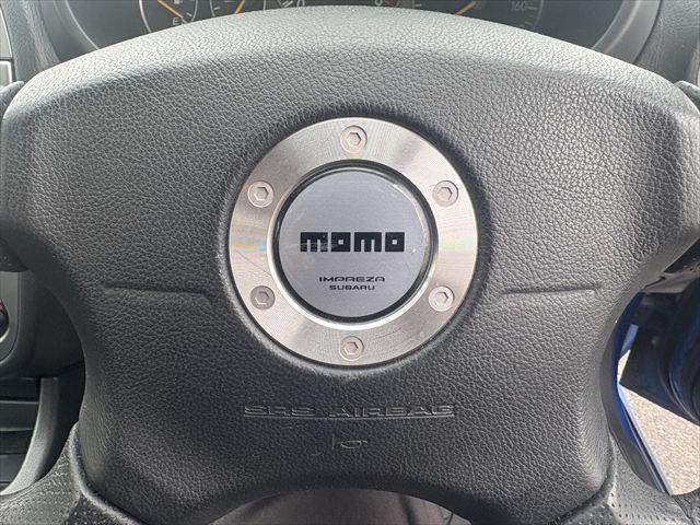 インプレッサスポーツワゴン 20N 5MT 4WD タイベル交換済 ETC キーレス 純正オーディオ MOMOステアリング 電動格納ミラー プロジェクターヘッドライト フロントフグランプ 純正アルミホイール(17枚目)