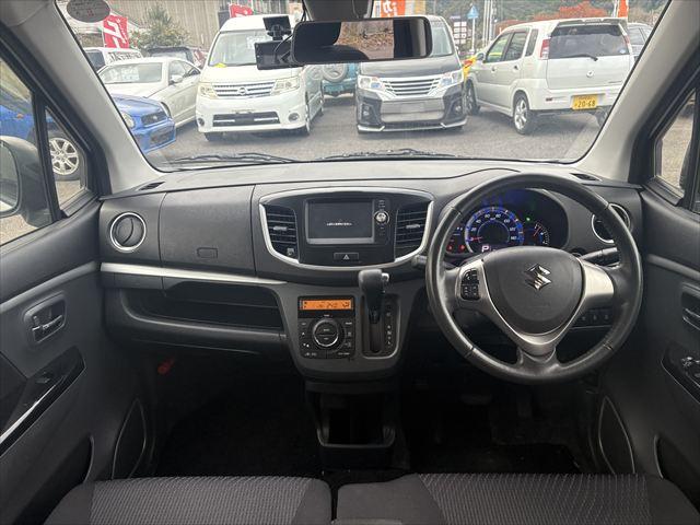 ワゴンＲスティングレー Ｘ　４ＷＤ　スマートキー　純正ナビ　ＴＶ　ＡＭ　ＦＭ　Ｂｌｕｅｔｏｏｔｈ　バックカメラ　シートヒーター　電動格納ミラー　フロント、リアドラレコ　ＥＴＣ　衝突軽減ブレーキ　横滑り防止装置　フロントフォグ（13枚目）