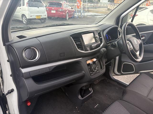 ワゴンＲスティングレー Ｘ　４ＷＤ　スマートキー　純正ナビ　ＴＶ　ＡＭ　ＦＭ　Ｂｌｕｅｔｏｏｔｈ　バックカメラ　シートヒーター　電動格納ミラー　フロント、リアドラレコ　ＥＴＣ　衝突軽減ブレーキ　横滑り防止装置　フロントフォグ（36枚目）