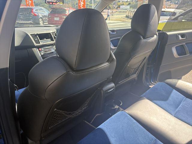 オートローン取扱店です。他店でローンの審査が通らなかった方も一度ご相談ください。条件により分割払いが可能な場合もございます。