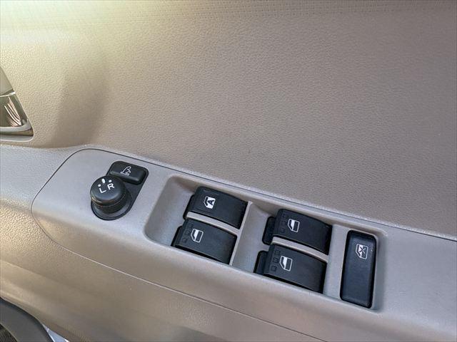 ピクシススペース X スマートキー CVT 4WD 社外ナビ バックカメラ ETC 電動格納ミラー アイドリングストップ ヘッドライトレベライザー パワーウィンドウ 社外アルミホイール(25枚目)