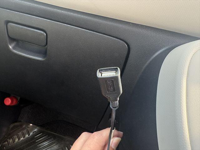 ミラココア ココアプラスＸ　スマートキー　ＣＶＴ　４ＷＤ　ＥＴＣ　社外ナビ　地デジＴＶ　ＵＳＢ　ルーフレーン　ヘッドライト　フロントフォグランプ　ＡＵＴＯエアコン　パワーウィンドウ　アイドリングストップ　ヘッドライトレベライザー（23枚目）