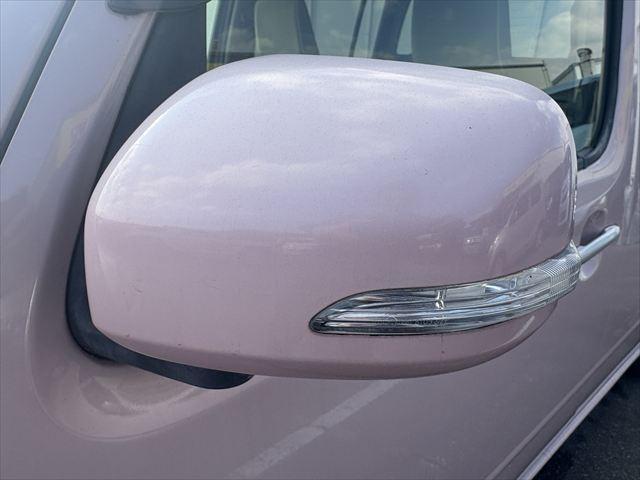 ミラココア ココアプラスＸ　スマートキー　ＣＶＴ　４ＷＤ　ＥＴＣ　社外ナビ　地デジＴＶ　ＵＳＢ　ルーフレーン　ヘッドライト　フロントフォグランプ　ＡＵＴＯエアコン　パワーウィンドウ　アイドリングストップ　ヘッドライトレベライザー（45枚目）