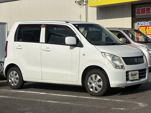 ワゴンＲ 　昇降シート車　操作リモコン　ＡＴ　４ＷＤ　社外ナビ　ワンセグＴＶ　ＵＳＢ　ＥＴＣ　シートヒーター　電動格納ミラー　フラットシート　ヘッドライトレベライザー（2枚目）