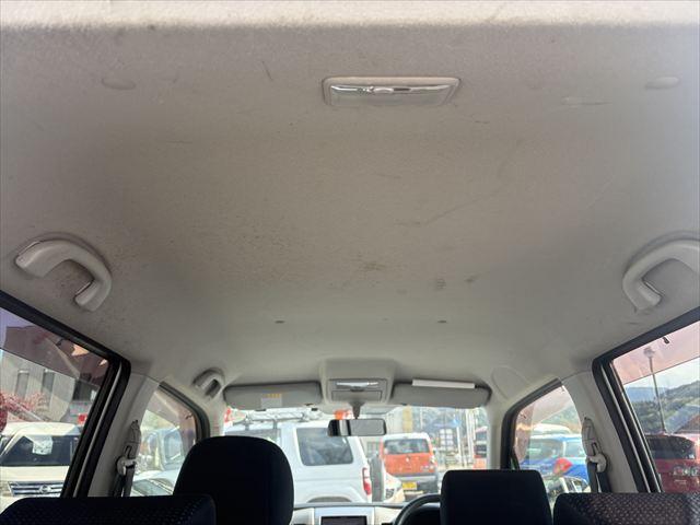 ワゴンＲ 　昇降シート車　操作リモコン　ＡＴ　４ＷＤ　社外ナビ　ワンセグＴＶ　ＵＳＢ　ＥＴＣ　シートヒーター　電動格納ミラー　フラットシート　ヘッドライトレベライザー（12枚目）