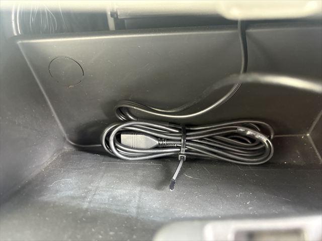 ワゴンＲ 　昇降シート車　操作リモコン　ＡＴ　４ＷＤ　社外ナビ　ワンセグＴＶ　ＵＳＢ　ＥＴＣ　シートヒーター　電動格納ミラー　フラットシート　ヘッドライトレベライザー（22枚目）