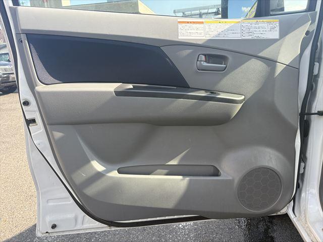 ワゴンＲ 　昇降シート車　操作リモコン　ＡＴ　４ＷＤ　社外ナビ　ワンセグＴＶ　ＵＳＢ　ＥＴＣ　シートヒーター　電動格納ミラー　フラットシート　ヘッドライトレベライザー（38枚目）