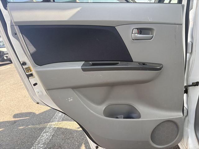 ワゴンＲ 　昇降シート車　操作リモコン　ＡＴ　４ＷＤ　社外ナビ　ワンセグＴＶ　ＵＳＢ　ＥＴＣ　シートヒーター　電動格納ミラー　フラットシート　ヘッドライトレベライザー（39枚目）