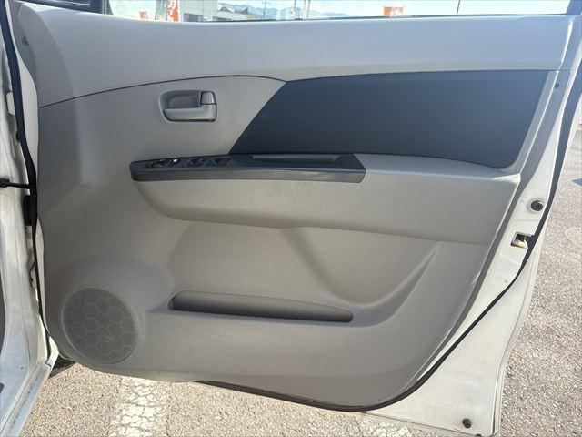 ワゴンＲ 　昇降シート車　操作リモコン　ＡＴ　４ＷＤ　社外ナビ　ワンセグＴＶ　ＵＳＢ　ＥＴＣ　シートヒーター　電動格納ミラー　フラットシート　ヘッドライトレベライザー（41枚目）
