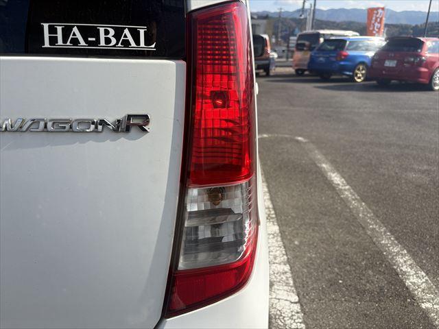 ワゴンＲ 　昇降シート車　操作リモコン　ＡＴ　４ＷＤ　社外ナビ　ワンセグＴＶ　ＵＳＢ　ＥＴＣ　シートヒーター　電動格納ミラー　フラットシート　ヘッドライトレベライザー（47枚目）